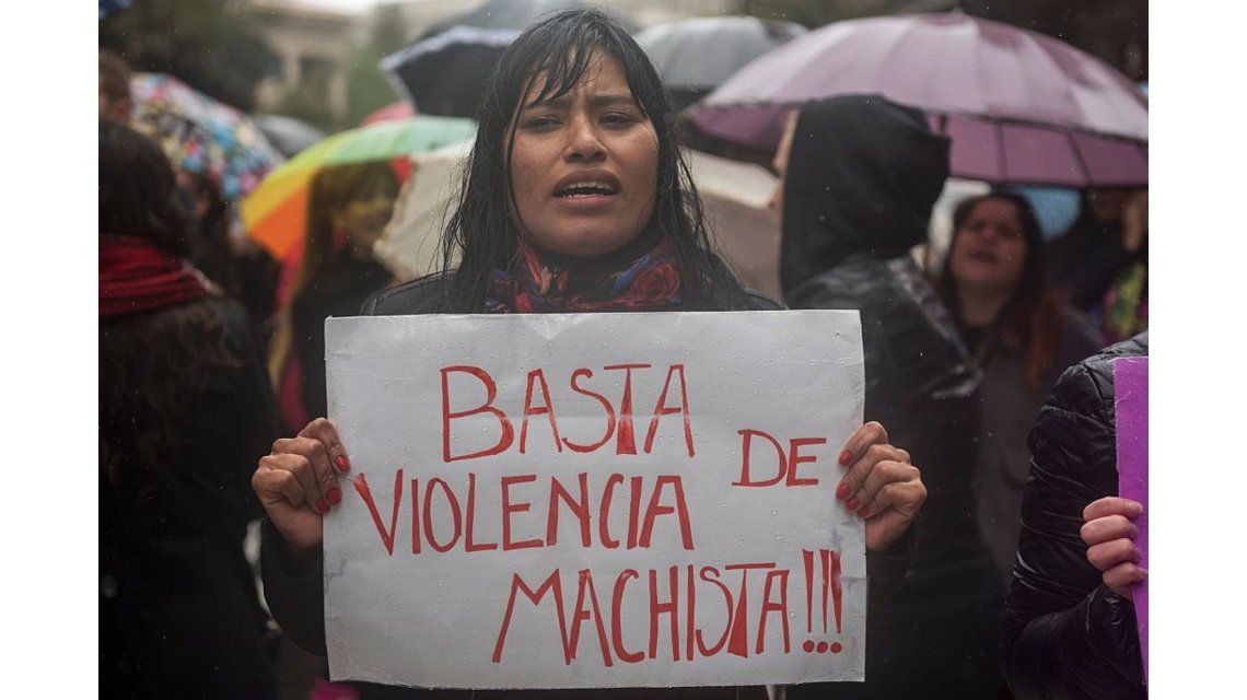 NiUnaMenos Miles de mujeres marcharon en el país contra la violencia