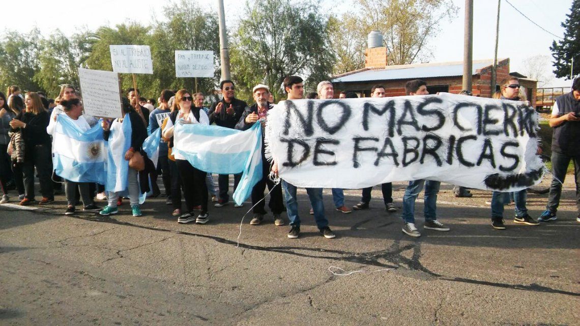 Casi Mil Empresas Cerraron En El Ltimo A O M S De Son