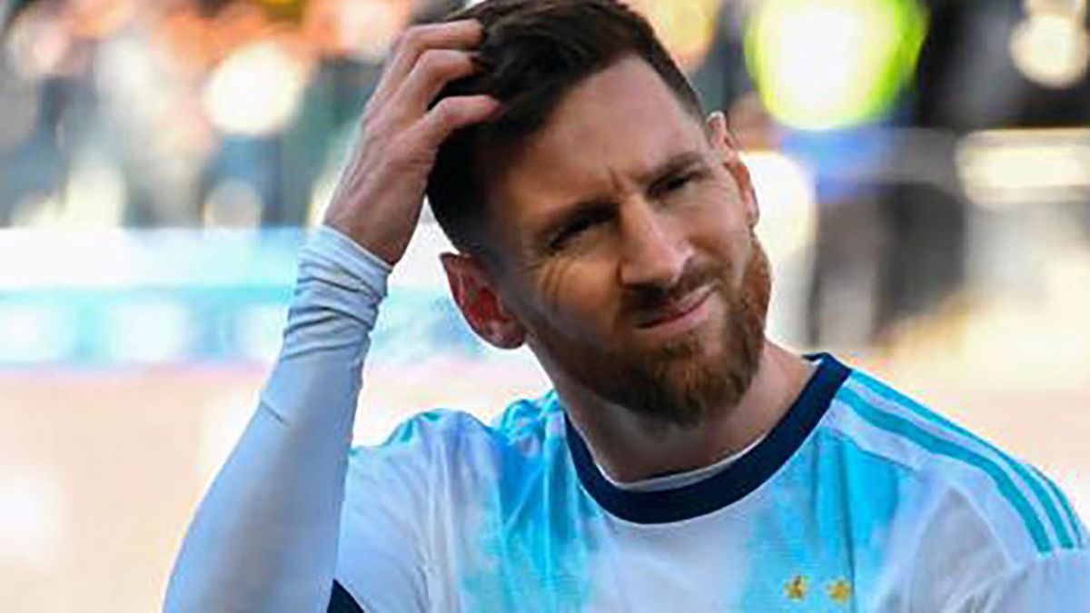 Lionel Messi pateó un penal que se viralizó por una extraña razón