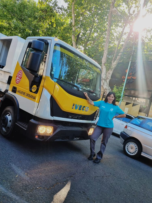 Mar Del Plata Mujeres Toman El Volante De Los Camiones Recolectores De