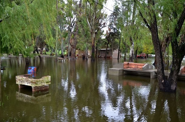 Hay Evacuados Y M S De Afectados Por Las Inundaciones En