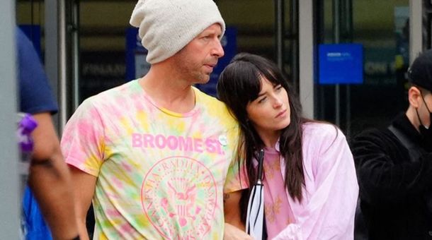 Tras Los Rumores De Ruptura Aseguran Que Dakota Johnson Y Chris Martin