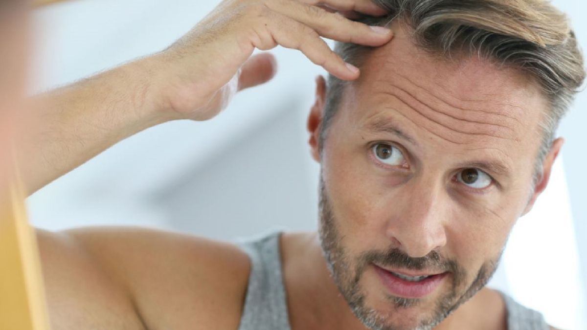 La <b>inteligencia artificial</b> reveló los motivos por los que salen canas a pronta edad thumbnail