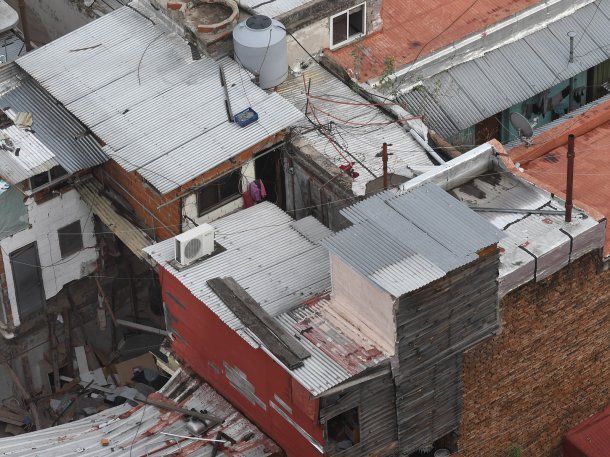 Derrumbe En Floresta Suspenden La B Squeda De Una Mujer De A Os