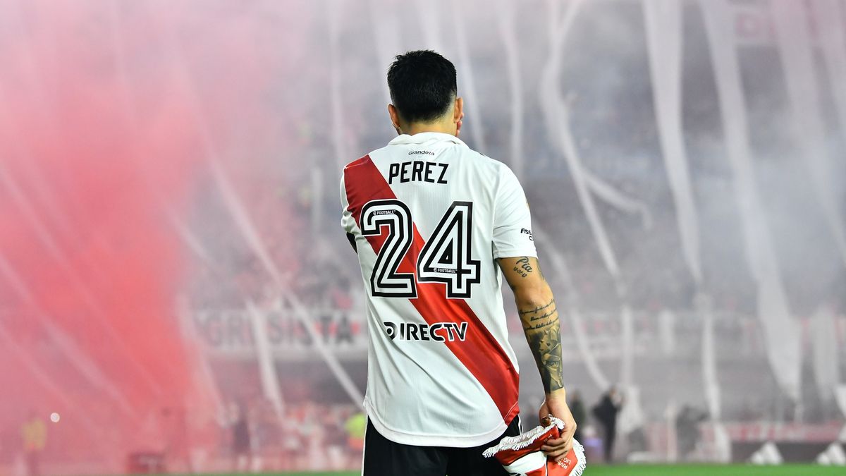 La ovación y el pedido de los hinchas de River a Enzo Pérez