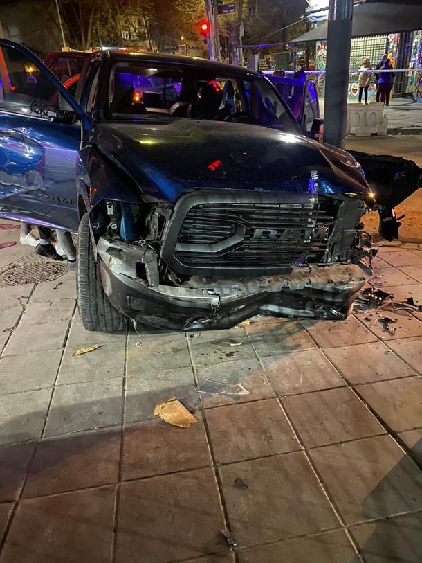 Barracas As Qued La Camioneta Ram Robada En Avellaneda