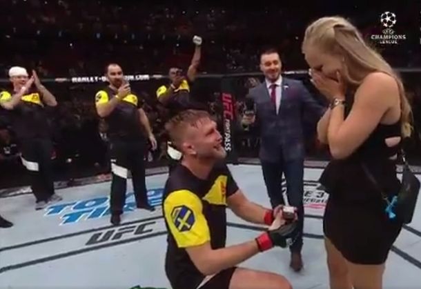 UFC Gustafsson noqueó a Teixeira y le pidió casamiento a la novia