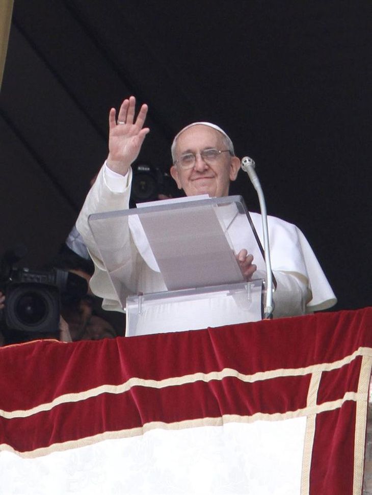 En Su Primer Angelus El Papa Pidi Ser Misericordioso Con Todos