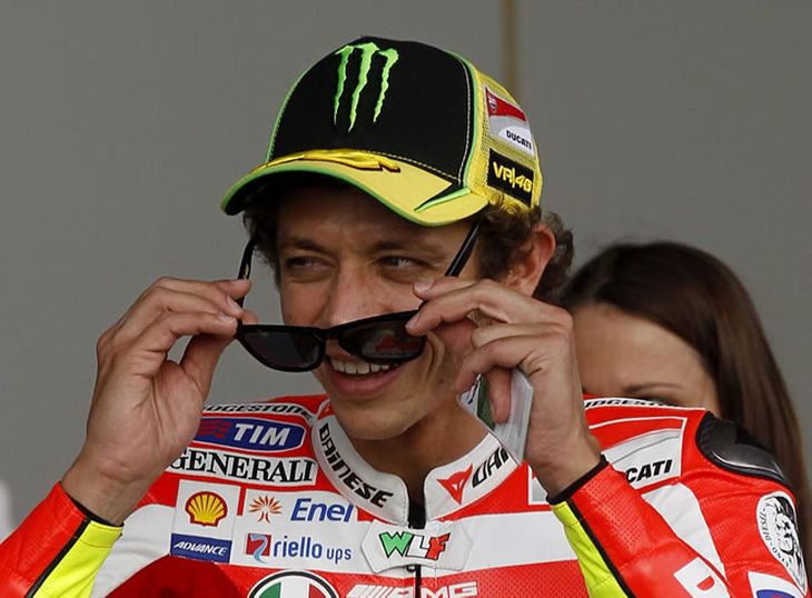 Valentino Rossi Se Retir Del Motociclismo