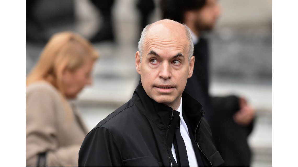 El jefe de Gobierno tuvo que abandonar antes el Tedeum y ya está en su casa El jefe de Gobierno tuvo que abandonar antes el Tedeum y ya está en su casa