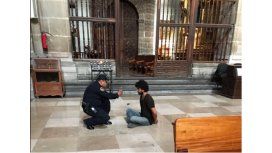 El agresor fue detenido por la policía El agresor fue detenido por la policía