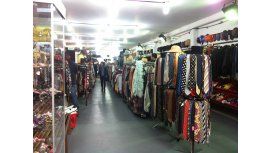 El Gobierno prohibió importar ropa y accesorios usados El Gobierno prohibió importar ropa y accesorios usados