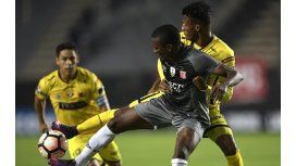 Estudiantes frente a Barcelona de Ecuador, en La Plata Estudiantes frente a Barcelona de Ecuador, en La Plata