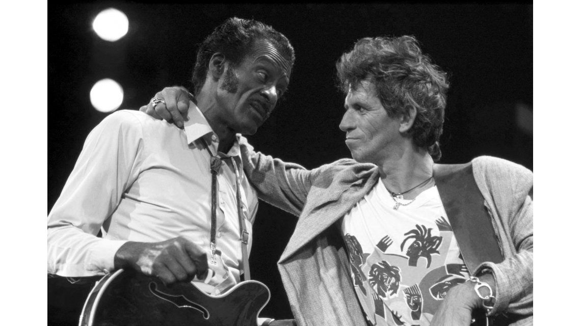 mothers teaching daughter how to fuck chuck berry y su pornografia