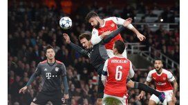 Bayern Munich volvió a aplastar al Arsenal y se metió en cuartos de final Bayern Munich volvió a aplastar al Arsenal y se metió en cuartos de final