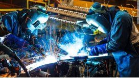 La industria acumuló 12 meses de contracción La industria acumuló 12 meses de contracción