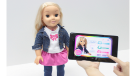 Prohíben una muñeca porque permite hacer espionaje Prohíben una muñeca porque permite hacer espionaje