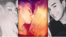More compartió el beso en Instagram More compartió el beso en Instagram