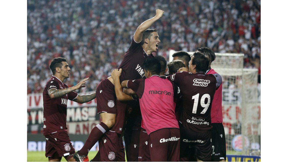 Fecha 3 - Lanus Vs Banfield 0023114796