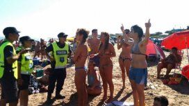 Topless censurado en Necochea Topless censurado en Necochea