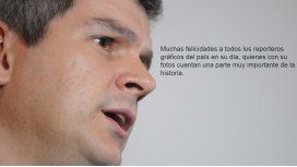 El jefe de Gabinete consideró un día festivo el aniversario por el crimen de José Luis Cabezas. El jefe de Gabinete consideró un día festivo el aniversario por el crimen de José Luis Cabezas.