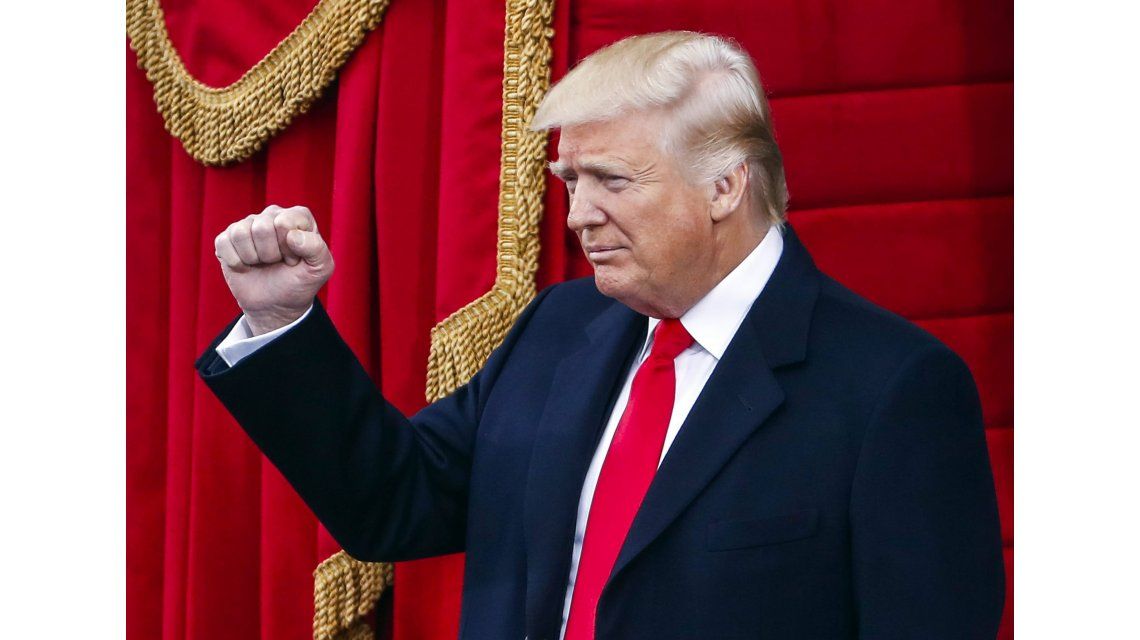 Donald Trump al terminar su discurso Donald Trump al terminar su discurso