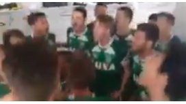 El desaforado y emocionante festejo de los pibes El desaforado y emocionante festejo de los pibes
