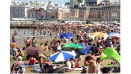Mar del Plata, a la espera de más de turistas Mar del Plata, a la espera de más de turistas