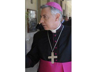 Monseñor Héctor Rubén Aguer Monseñor Héctor Rubén Aguer