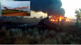 Así intentaba despegar el avión de Aerosucre que terminó cayendo y en el que murieron al menos cinco personas Así intentaba despegar el avión de Aerosucre que terminó cayendo y en el que murieron al menos cinco personas