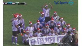 El equipo violeta es la gran sensación de la Primera C El equipo violeta es la gran sensación de la Primera C