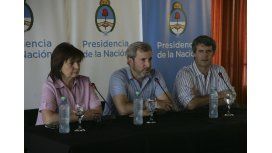 Bullrich, Frigerio y Prat Gay brindaron una distendida conferencia de prensa Bullrich, Frigerio y Prat Gay brindaron una distendida conferencia de prensa