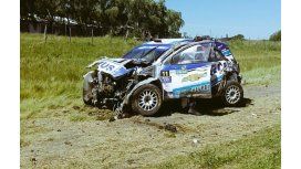 Así quedó el auto del ex tenista cordobés Así quedó el auto del ex tenista cordobés