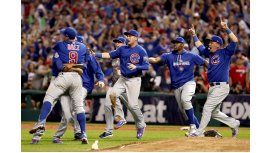 Cachorros de Chicago Cubs celebran el campeonato de la Serie Mundial tras 108 años de espera Cachorros de Chicago Cubs celebran el campeonato de la Serie Mundial tras 108 años de espera