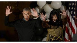 El matrimonio Obama celebró su último Halloween en la Casa Blanca El matrimonio Obama celebró su último Halloween en la Casa Blanca