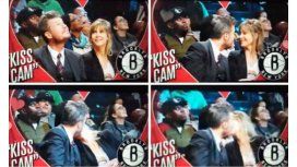 Llegó la Kiss Cam a Showmatch. Llegó la Kiss Cam a Showmatch.