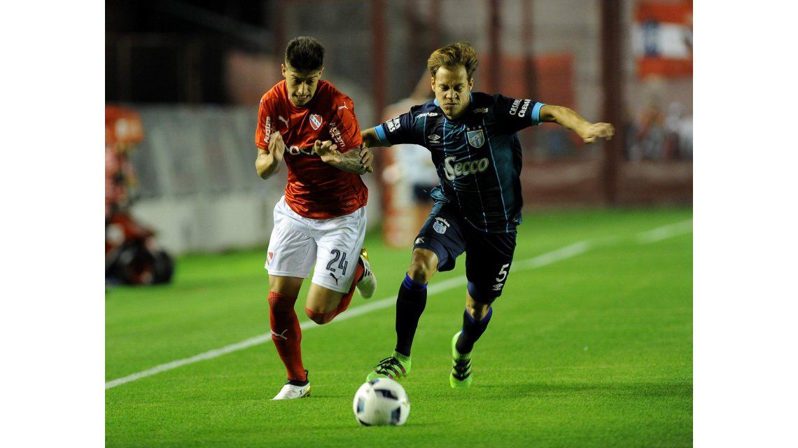 Independiente enfrenta a Atlético Tucumán en Avellaneda Independiente enfrenta a Atlético Tucumán en Avellaneda