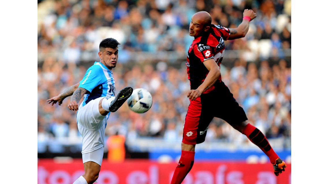 Racing enfrenta a Patronato en Avellaneda Racing enfrenta a Patronato en Avellaneda