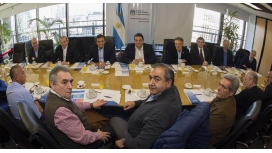 Ganancias: el Gobierno busca acordar este lunes con la CGT Ganancias: el Gobierno busca acordar este lunes con la CGT