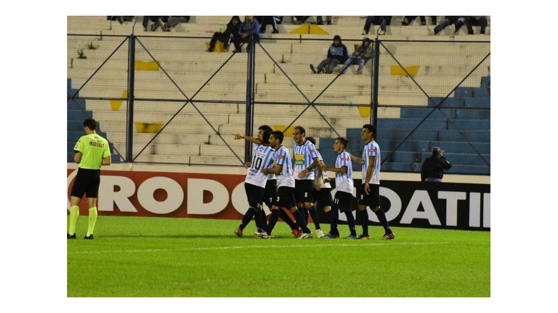 Juventud Unida de Gualeguaychú le ganó a Almagro y es el tapado de la Copa Argentina Juventud Unida de Gualeguaychú le ganó a Almagro y es el tapado de la Copa Argentina