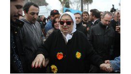 Hebe de Bonafini pidió la exención de prisión y dijo que declarará el lunes Hebe de Bonafini pidió la exención de prisión y dijo que declarará el lunes