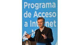 Macri se enojó por la austera presentación y la fuerte calefacción en el CCK Macri se enojó por la austera presentación y la fuerte calefacción en el CCK