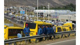 Das Neves destacó la histórica movilización de los petroleros en Comodoro Das Neves destacó la histórica movilización de los petroleros en Comodoro