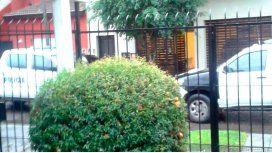 Una entradera se convirtió en una toma de rehenes en Munro: un policía herido Una entradera se convirtió en una toma de rehenes en Munro: un policía herido