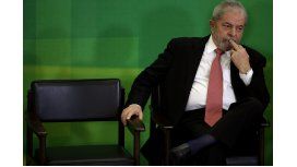 Lula se defendió en una carta abierta tras los polémicos audios con Rousseff Lula se defendió en una carta abierta tras los polémicos audios con Rousseff