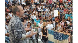 Sabbatella: La vigencia de Cristina es un obstáculo al ajuste que propone Macri Sabbatella: La vigencia de Cristina es un obstáculo al ajuste que propone Macri