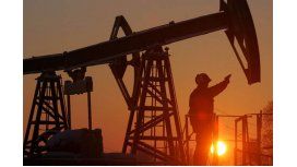 Por un paro de petroleros Por un paro de petroleros
