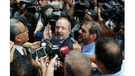 Sabbatella lo logró: ingresó al edificio de la Afsca tras el decreto de Macri Sabbatella lo logró: ingresó al edificio de la Afsca tras el decreto de Macri