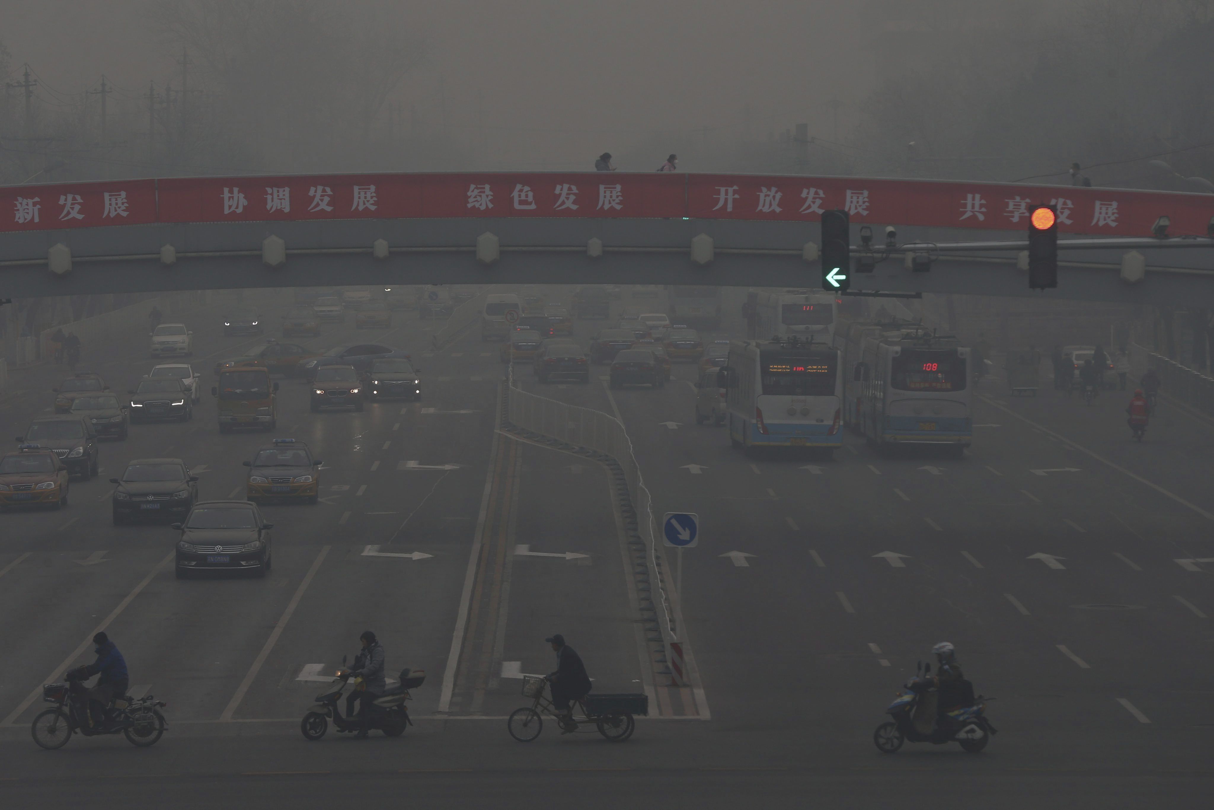 Al Menos 50 Ciudades De La China Están En Alerta Por Contaminación 6136