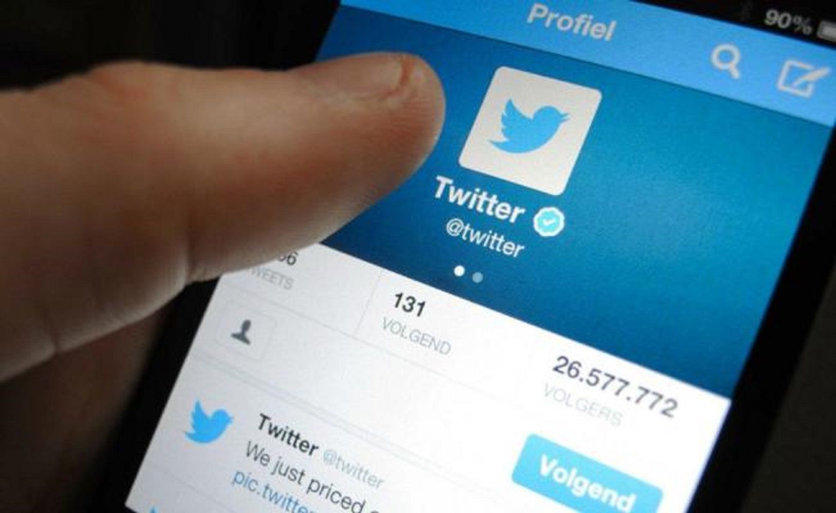 Twitter comienza a hacer cambios en el timeline cronológico